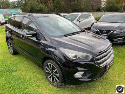 Ford Kuga 1.5 TDCI 120 CV S&S 2WD ST-Line Nero usata Latina