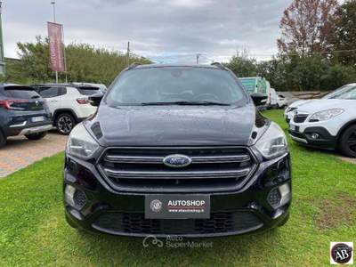Ford Kuga 1.5 TDCI 120 CV S&S 2WD ST-Line Nero usata Latina