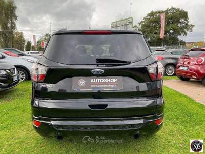Ford Kuga 1.5 TDCI 120 CV S&S 2WD ST-Line Nero usata Latina