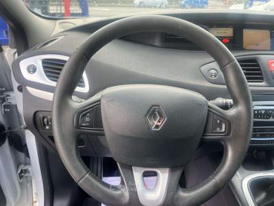 Renault Scénic Scenic III 2011.1.5 dci 7 posti 110cv edc Bianco usata Torino
