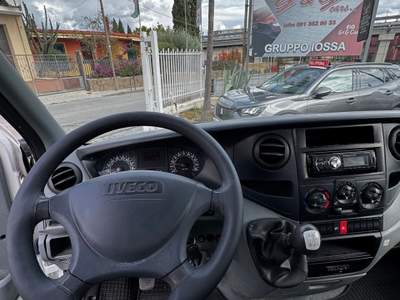 Iveco Daily 35 ribaltabile usata SOMMA VESUVIANA
