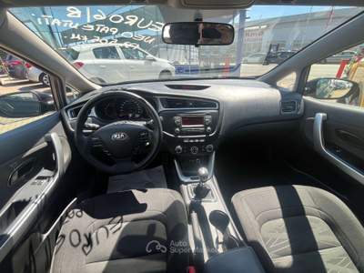 Kia Ceed ceed II 2016 1.6 crdi Business 110cv Nero usata Torino