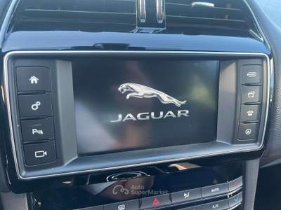 Jaguar F-Pace F-Pace  3.0d V6 Prestige awd 300cv auto Rosso usata Torino