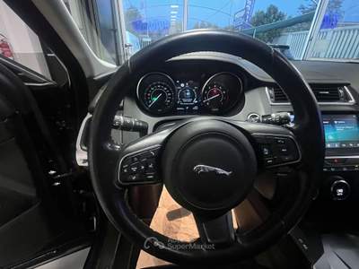 Jaguar E-Pace E-Pace  2.0 i awd 200cv auto Nero usata Torino