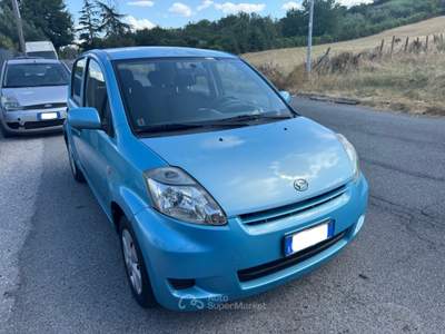 Daihatsu Sirion Hiro 5PT Blu/Azzurro usata Mentana