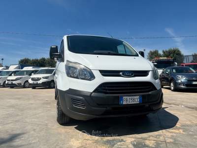 Ford Transit CUSTOM - 2016- 2.5 Diesel usata San Michele Salentino