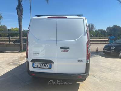 Ford Transit CUSTOM - 2016- 2.5 Diesel usata San Michele Salentino