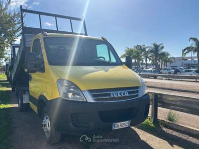 Iveco Daily 35C10 - 2009 ribaltabile usata San Michele Salentino