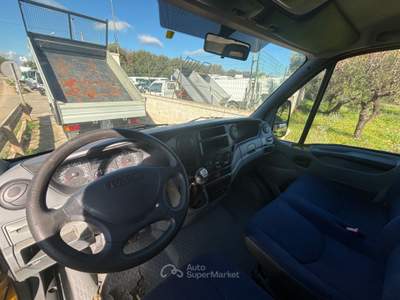 Iveco Daily 35C10 - 2009 ribaltabile usata San Michele Salentino