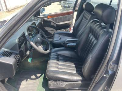 Lancia Thema i.e. turbo 16V cat LS III^ Serie Grigio usata Mentana