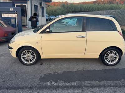 Lancia Ypsilon 1.3 Multijet 16V Platino Beige usata Mentana