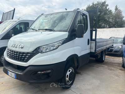 Iveco Daily 35C14 cassone - 2020 usata San Michele Salentino