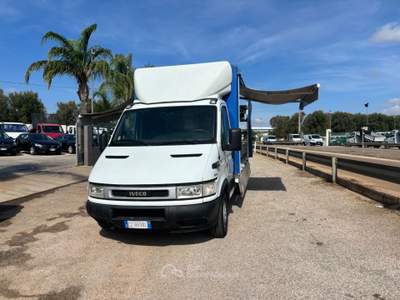 Iveco Daily 35S12 - 2006 - tende laterali e scaffalatura usata San Michele Salentino