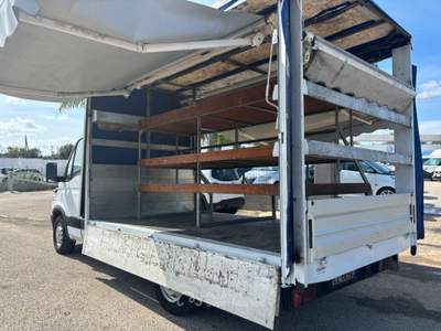 Iveco Daily 35S12 - 2006 - tende laterali e scaffalatura usata San Michele Salentino