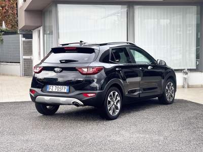 Kia Stonic 115CV E6 Neo - 2019 Nero usata Roma