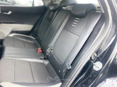 Kia Stonic 115CV E6 Neo - 2019 Nero usata Roma