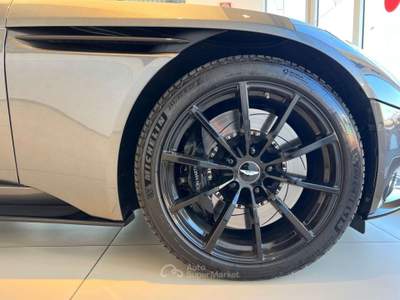 Aston Martin DB11 V12 AMR Coupè Grigio usata Venaria Reale