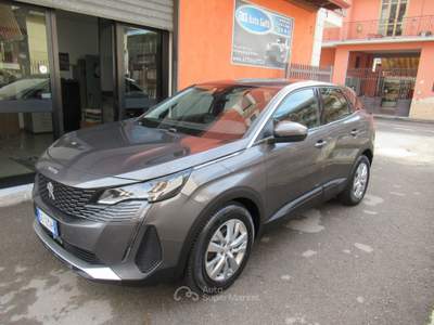 Peugeot 3008 S&S Allure Grigio usata Striano
