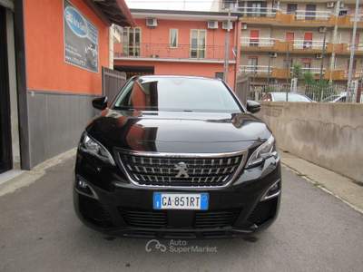 Peugeot 3008 S&S Business Nero usata Striano