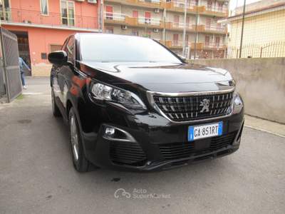 Peugeot 3008 S&S Business Nero usata Striano