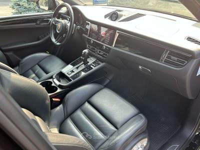 Porsche Macan 2.0 265cv pdk PASM / TETTO / CHRONO / 21'' / Nero usata Meda