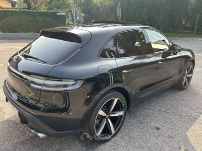 Porsche Macan 2.0 265cv pdk PASM / TETTO / CHRONO / 21'' / Nero usata Meda