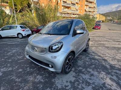 Smart ForTwo 70 1.0 twinamic Prime Grigio usata Sanremo