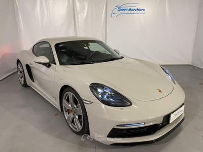 Porsche 718 Cayman 2.5 GTS PDK -SEDILI CARBONIO-VOLANTE GT Grigio usata Monticello d'Alba