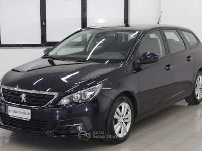 Peugeot 308 308 BlueHDi 130 EAT6 S&S SW Business Nero usata Potenza