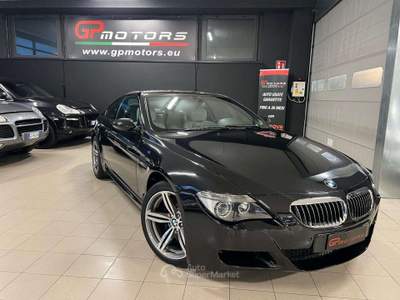 BMW Serie 6 M6 M6 Coupe 5.0 V10 SMG III 507CV  TUTTA ORIGINALE ! Nero usata Botticino