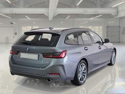BMW Serie 3 320d BMW SERIE 3 320d 48V Business Advantage Touring auto usata Verona