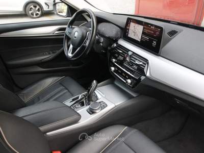BMW Serie 5 520d d 48V xDrive Touring Business UNICOPROP. PELLE. Grigio usata Crocetta del Montello