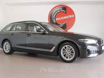 BMW Serie 5 520d d 48V xDrive Touring Business UNICOPROP. PELLE. Grigio usata Crocetta del Montello