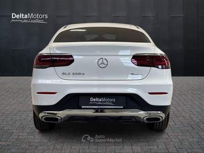 Mercedes-Benz GLC  - glc coupe 300 d sport 4matic auto Bianco usata Montecosaro