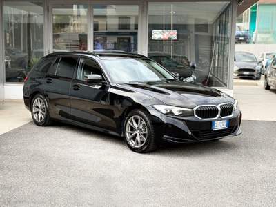 BMW Serie 3 e46 1998 320 Diesel 48V xDrive Touring IVA E6 - 2022 Nero usata Roma