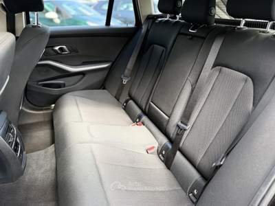 BMW Serie 3 320iA 318 2.0 Benzina 156CV E6 Automatica - 2022 Nero usata Roma