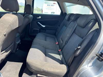 Ford Mondeo STATION WAGON Argento usata Santa Maria la Carità