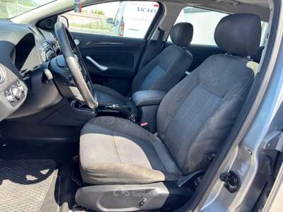 Ford Mondeo STATION WAGON Argento usata Santa Maria la Carità