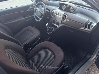 Lancia Ypsilon 1.4 GPL di serie 78 CV Grigio usata Pignataro Maggiore