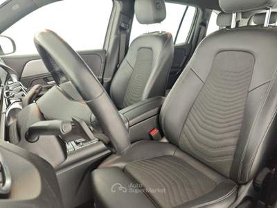 Mercedes-Benz Classe GLB 200 d Automatic 4Matic Sport Grigio usata Capua