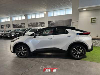 Toyota C-HR 1.8 HV Trend 140cv Bianco usata Occhiobello