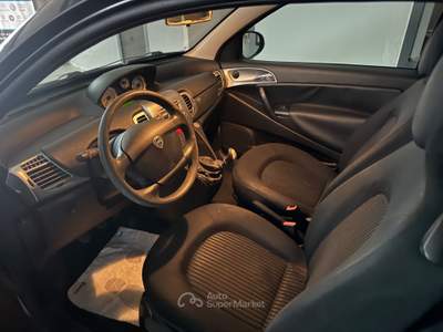 Lancia Ypsilon Argento Ecochic GPL Grigio usata LUCERA