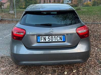 Mercedes-Benz Classe A da neopatentato, appena tagliandata, luci led ambiente  Grigio usata Casalecchio di Reno