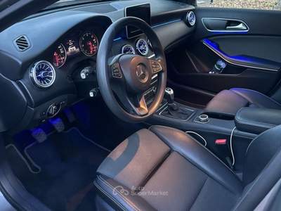 Mercedes-Benz Classe A da neopatentato, appena tagliandata, luci led ambiente  Grigio usata Casalecchio di Reno