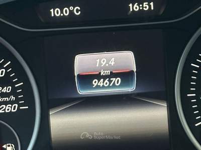 Mercedes-Benz Classe A da neopatentato, appena tagliandata, luci led ambiente  Grigio usata Casalecchio di Reno