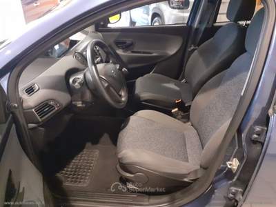 Lancia Ypsilon Ypsilon 1.0 HYBRID SILVER Blu/Azzurro usata Stradella