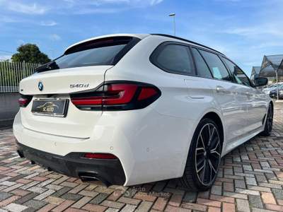 BMW Serie 5 540d d 48V xDrive Touring Msport Bianco usata Zero Branco