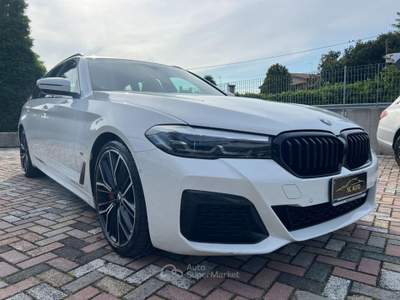 BMW Serie 5 540d d 48V xDrive Touring Msport Bianco usata Zero Branco