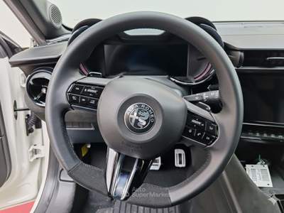 Alfa Romeo Junior 1.2 Hybrid 48V 145cv Speciale+Tetto+Sabelt+Matrix Bianco usata Torino