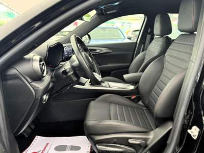 Alfa Romeo Tonale 1.6 diesel 130 CV TCT6 Sprint Nero usata Castellaneta